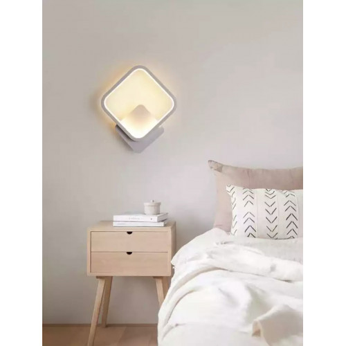 Настінний світильник Rombo